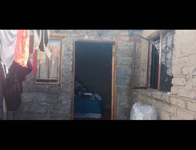 2 BEDROOM HOUSE FOR SALE IN TEMBISA